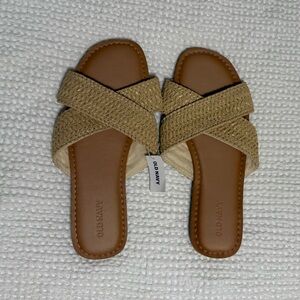 Old Navy Women's Beige Cross-Strap Sandals